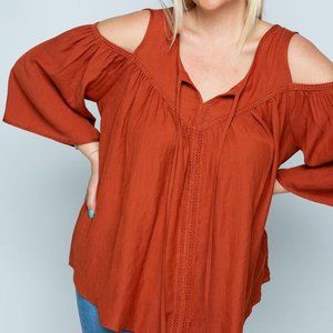-Plus 3/4 Sleeve Aline Blouse Cold Shoulder Detail